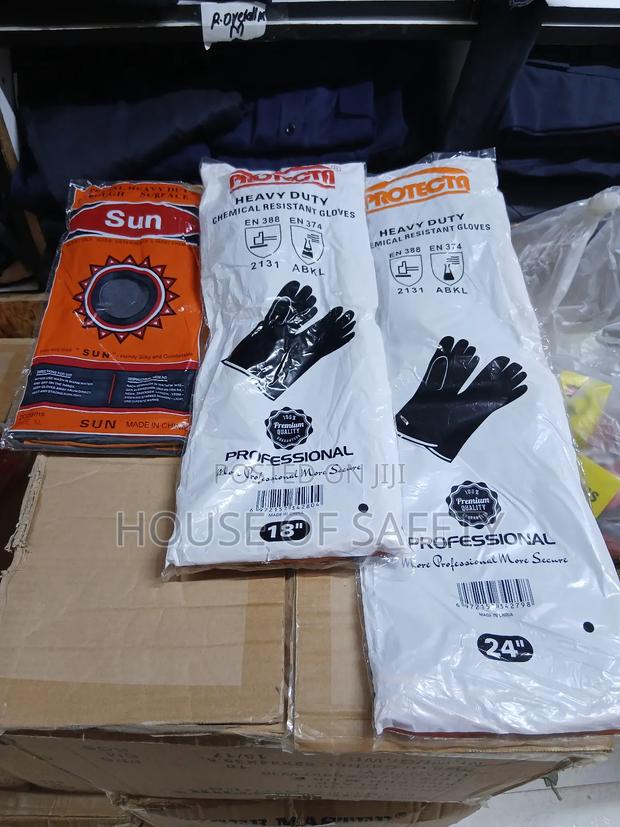Durable And Comfortable Chemical Handling Gloves - thumbnail 2