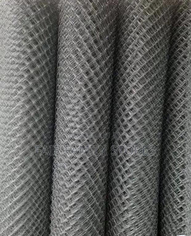 Strong and Durable Fencing Chain Link - thumbnail 2