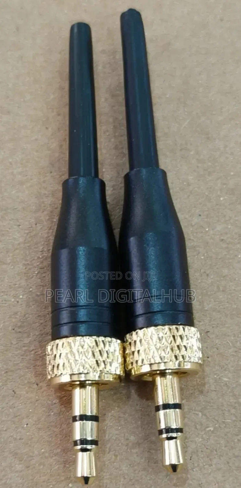 Sennheiser Microphone Connectors