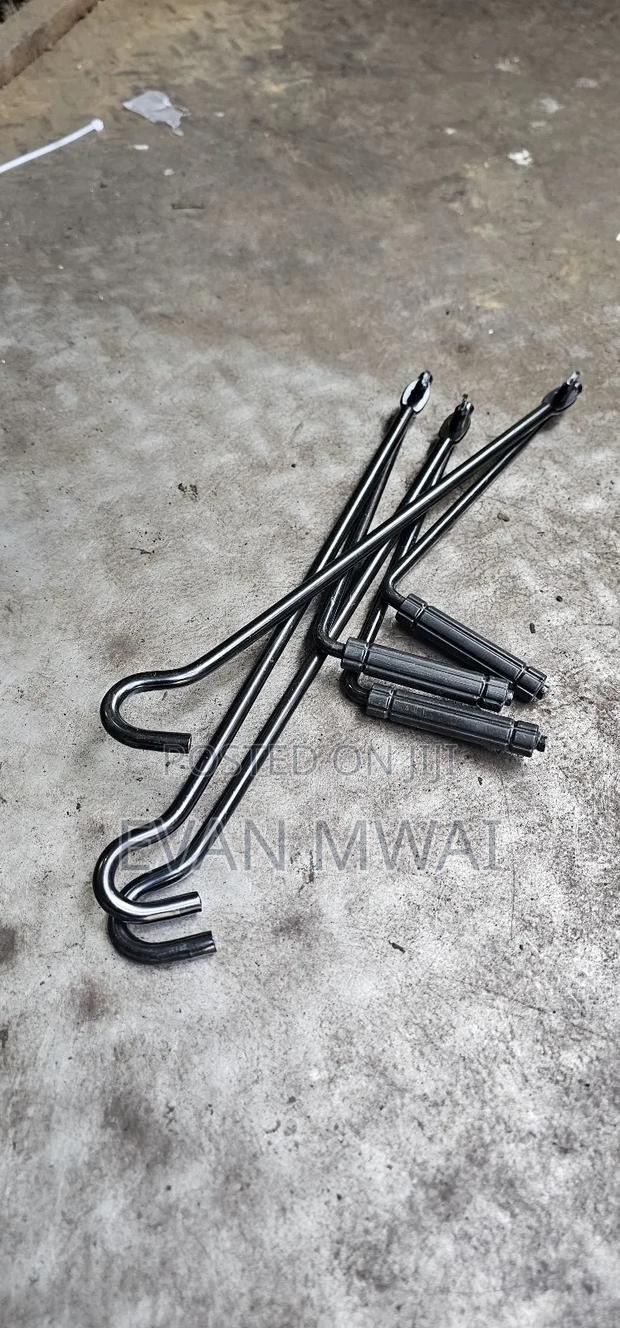 Scissor Jack Stick on Offer - thumbnail 3