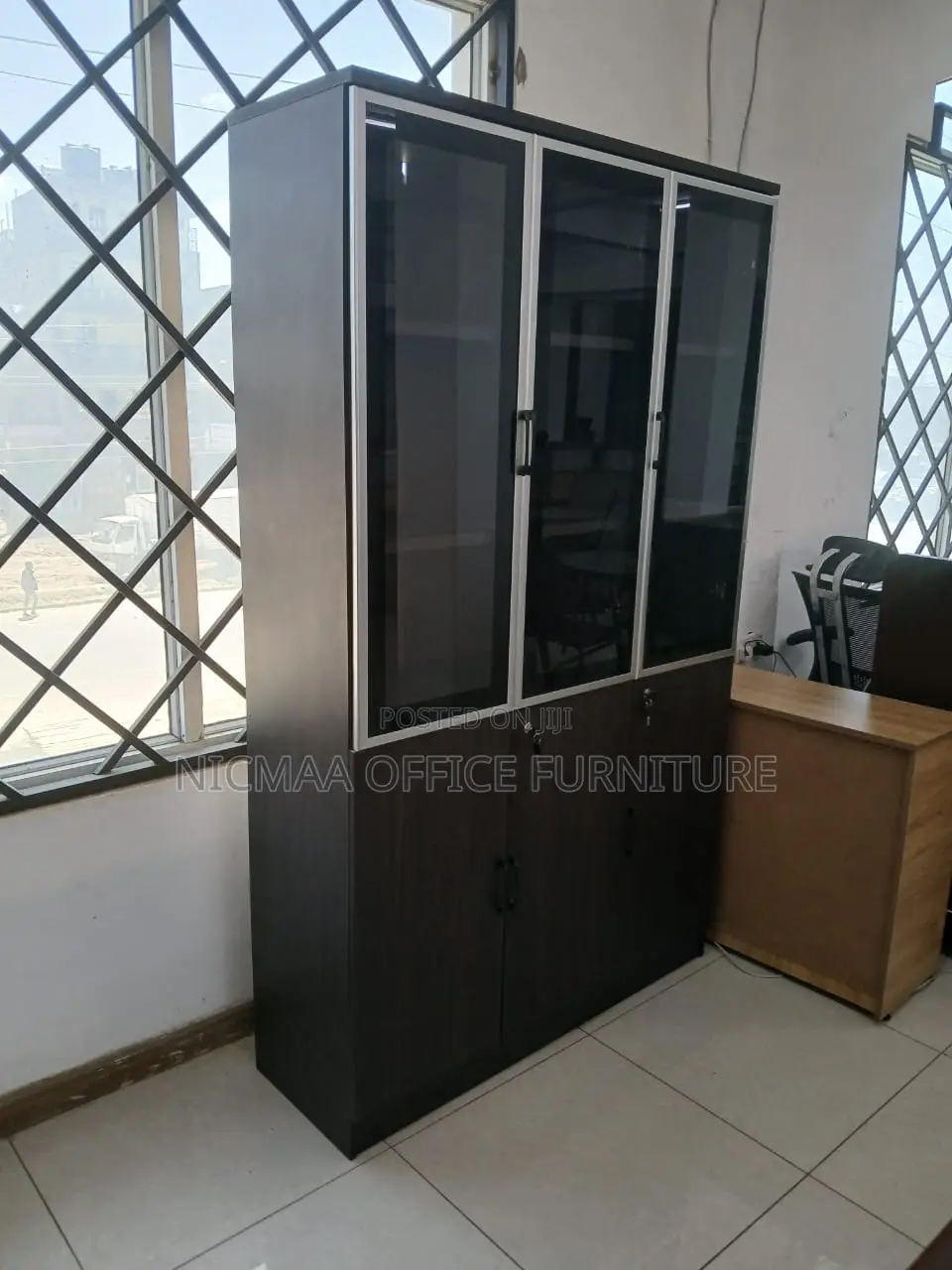 3-Doors Executive Display Storage Cabinet