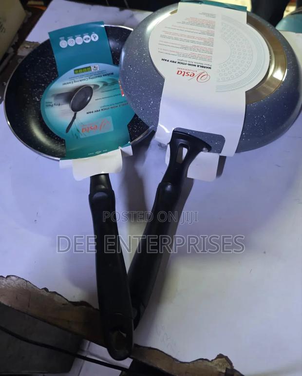 Nonstick Pan 24 Cm