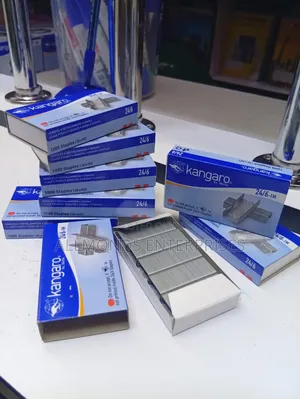 A Packet of Kangaroo Staples/Pins 24/6- 1000 Staples