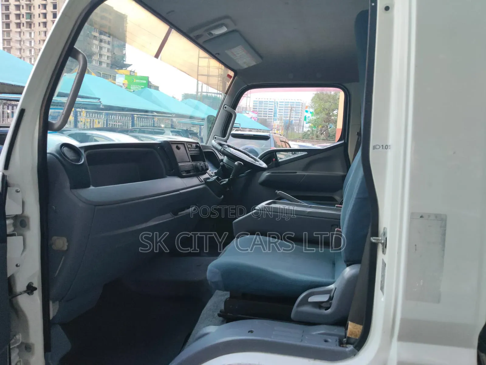 Mitsubishi Fuso Lorry