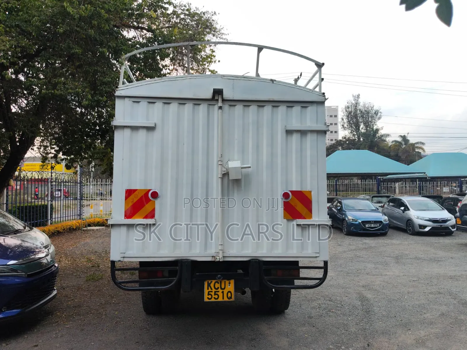 Mitsubishi Fuso Lorry
