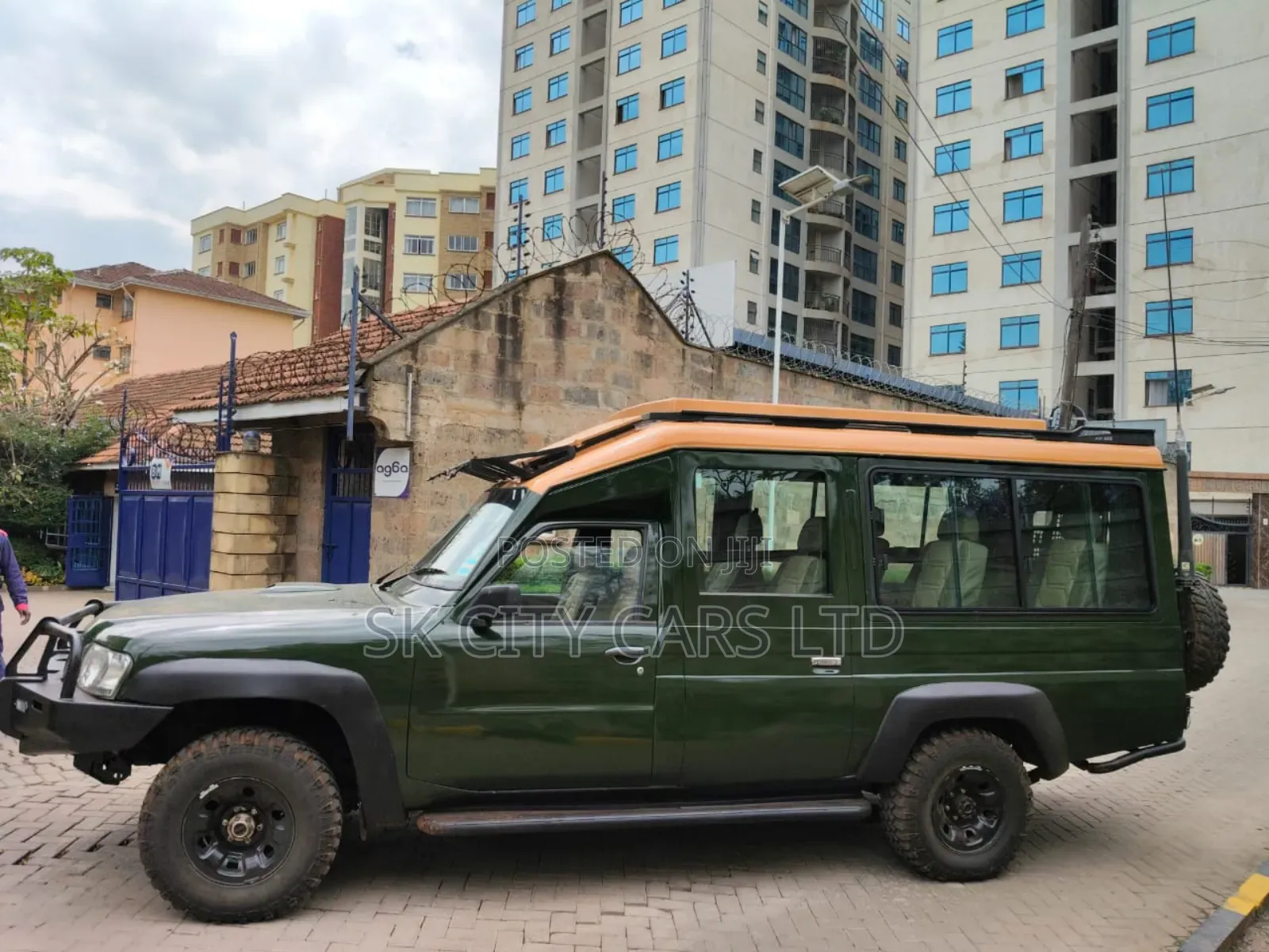 Nissan Hardbody 2016 Green