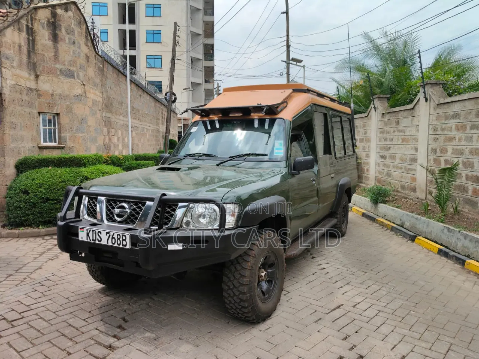 Nissan Hardbody 2016 Green
