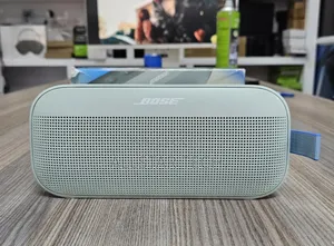 Bose Soundlink Flex Brand New