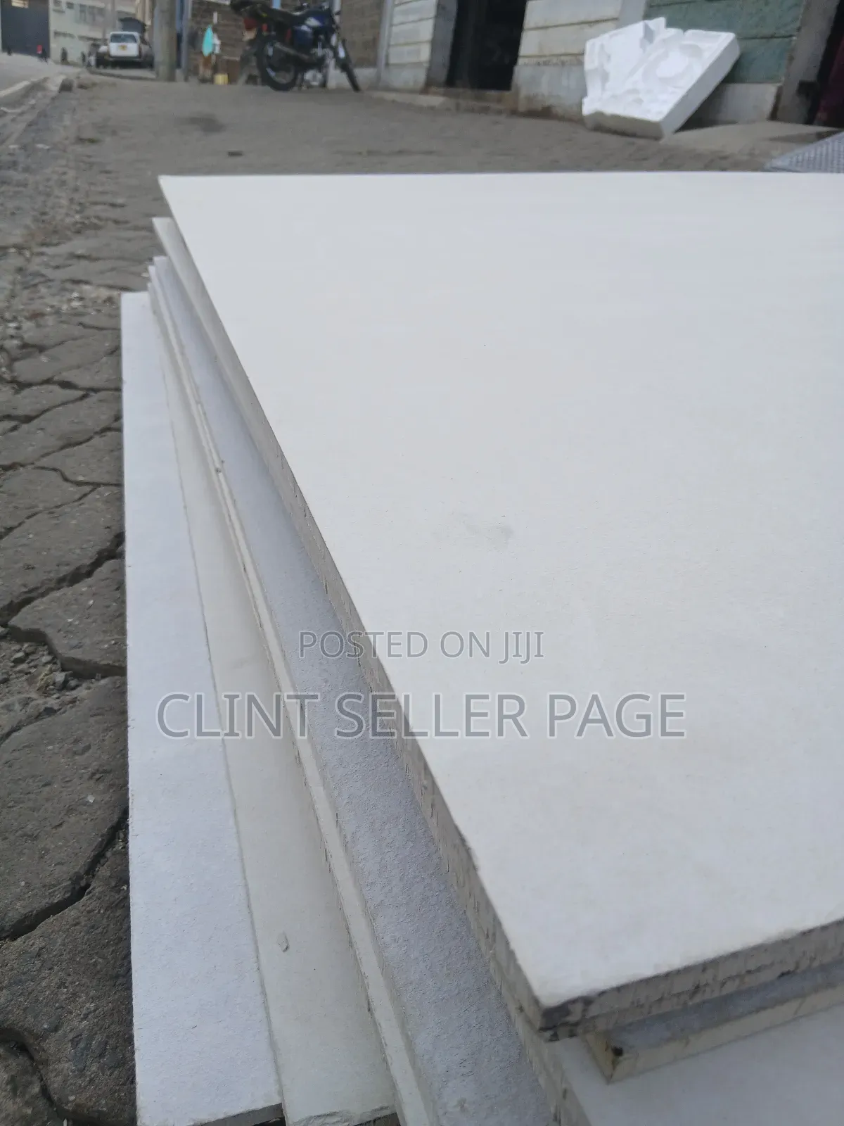 Moisture Resistant Boards / Fibre Cement Boards