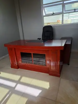 Classic Mahogany Executive Desk