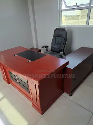 Classic Mahogany Executive Desk