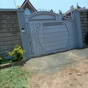 Heavy Duty Metal Sliding Gate – Secure Your Home