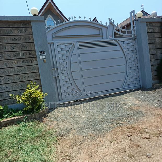 Heavy Duty Metal Sliding Gate – Secure Your Home - main view