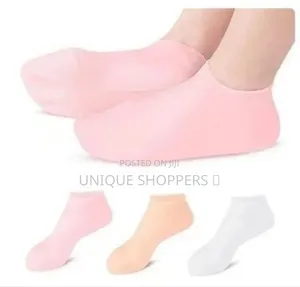 Silicone Moisturizing Socks for Super Soft Foot Skin Anti Aging and Ea