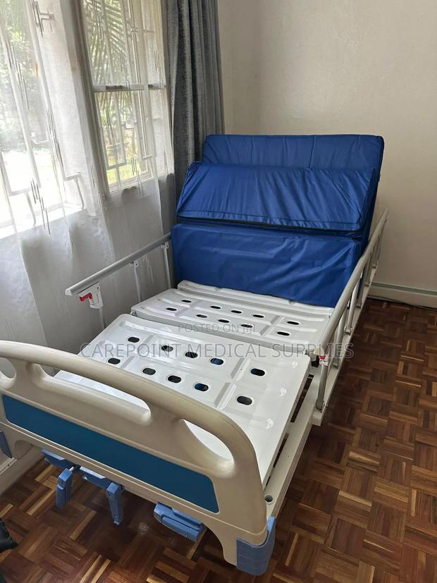 Used 3 Function Manual Hospital Bed - main view