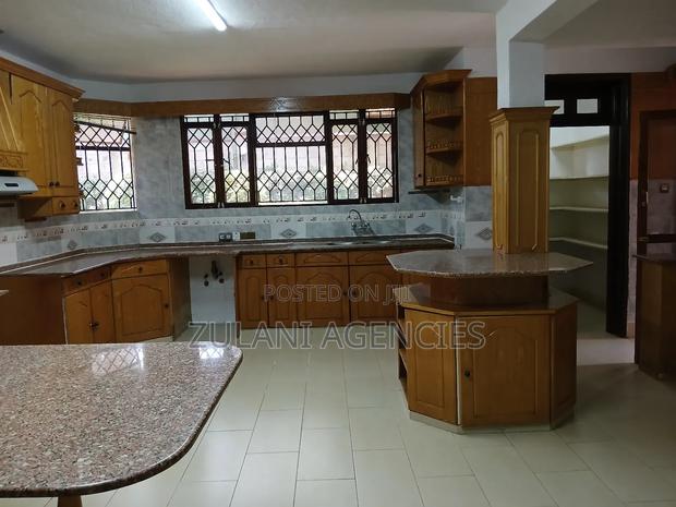 5bdrm House in Runda for rent - thumbnail 6
