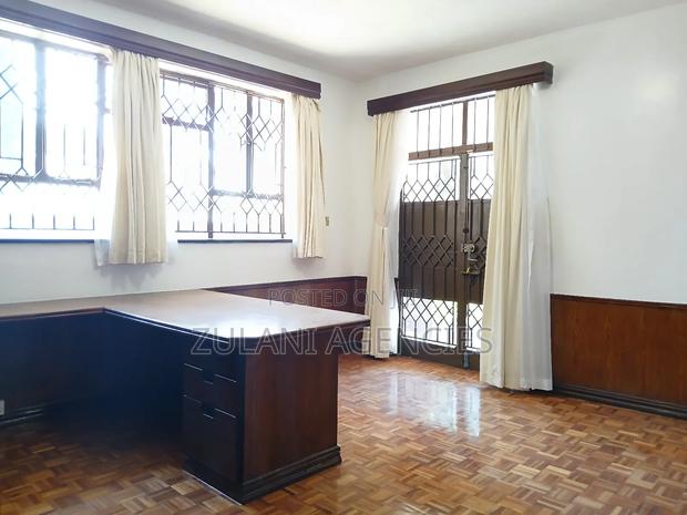 5bdrm House in Runda for rent - thumbnail 11