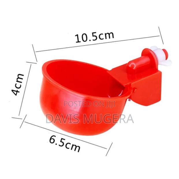 Automatic Plastic Poultry Drinker (Chicken Drinkers) Ideal for Bucket - thumbnail 3