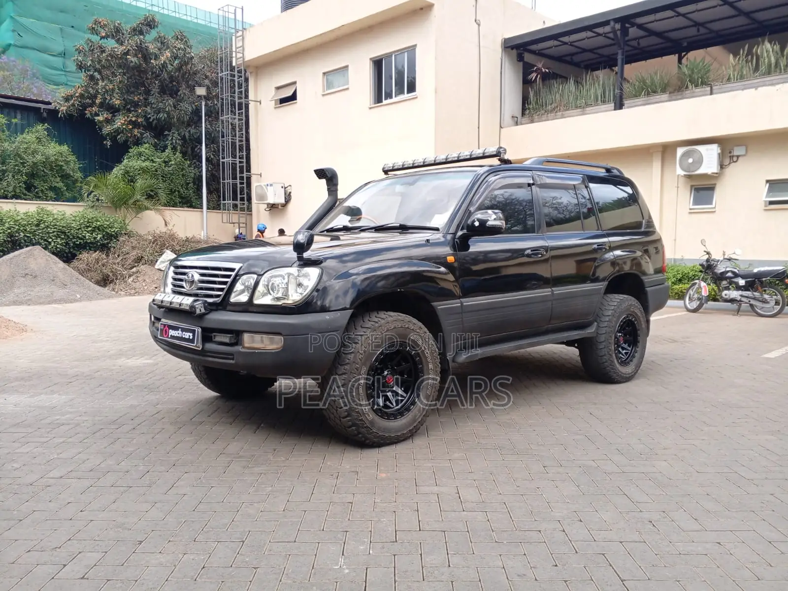 Toyota Land Cruiser 100 4.7 Executive 2006 Black