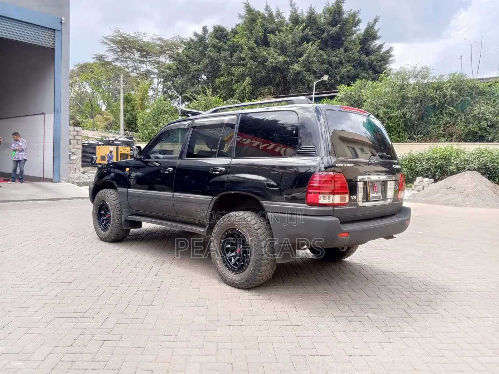 Toyota Land Cruiser 100 4.7 Executive 2006 Black