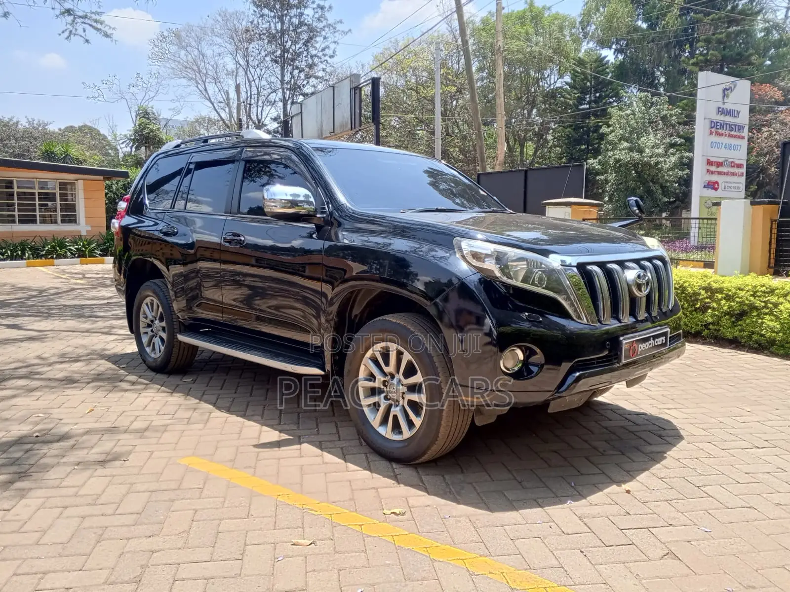 Toyota Land Cruiser Prado 2.8 2017 Black
