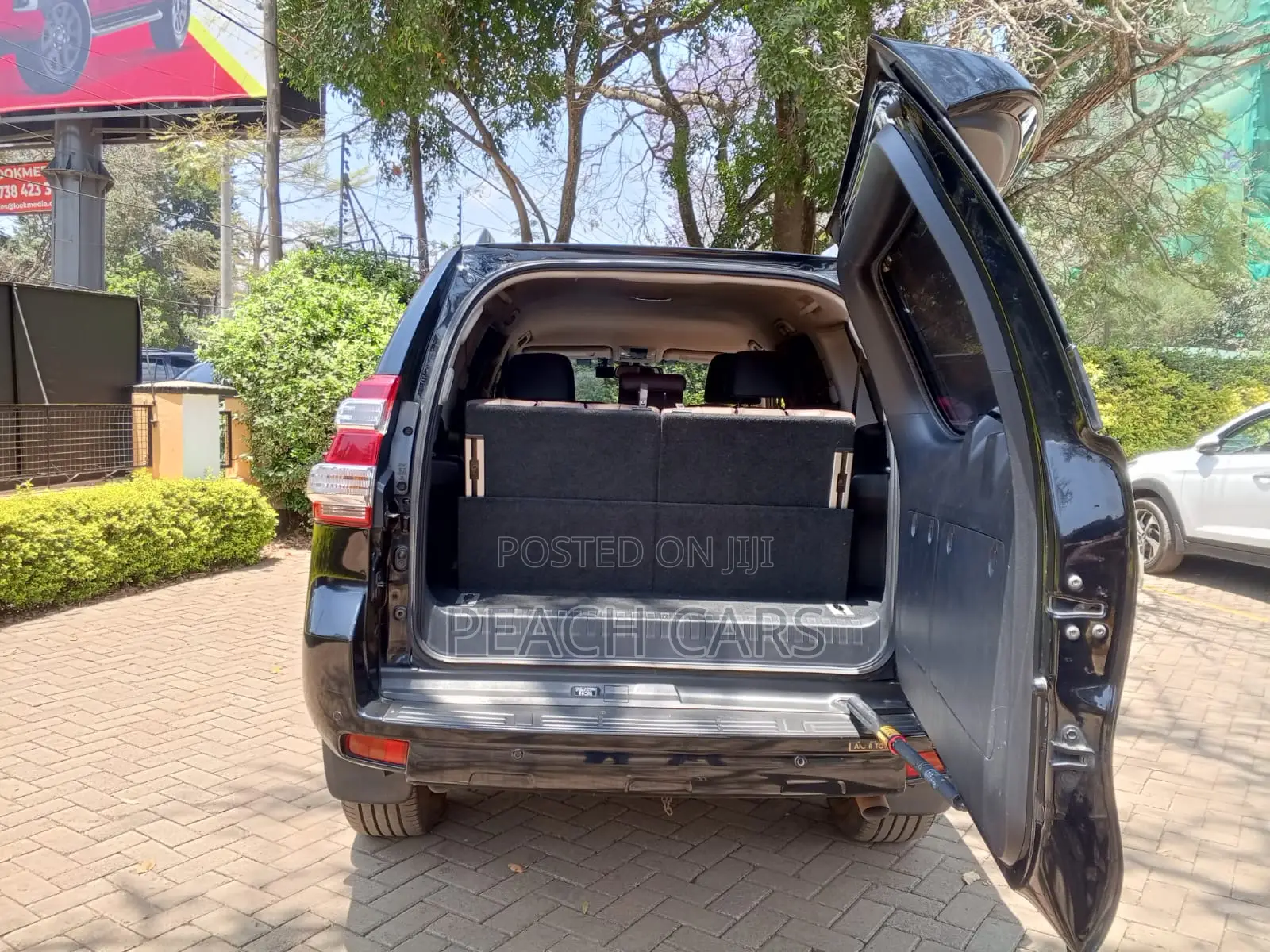 Toyota Land Cruiser Prado 2.8 2017 Black