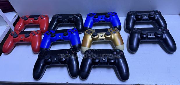 Preloved Ps4 Original Controllers