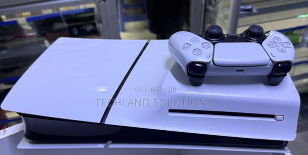 Preloved One Month Old Sony Playstation 5 Slim Disk - thumbnail 2