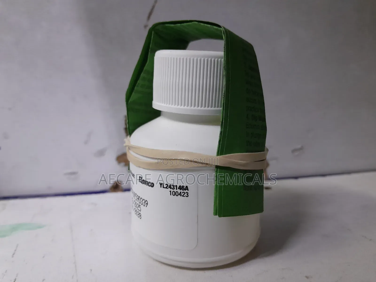Ectomin 100ec Acaricide 20 Ml