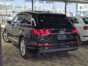 Audi Q7 2.0T Premium AWD quattro 2018 Black