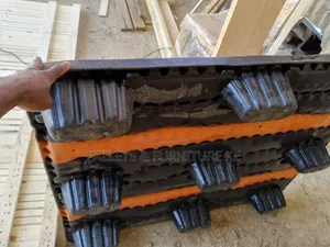 Orange Mark Pallet