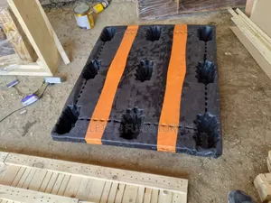Vivid Mark Pallet $559