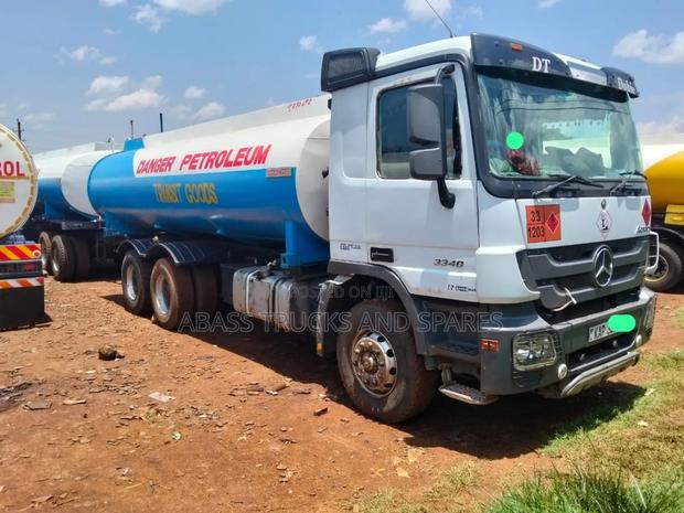 3340 Dtdoboi Local Sevi Wth Tarela Bachu Tank 52thls Perss