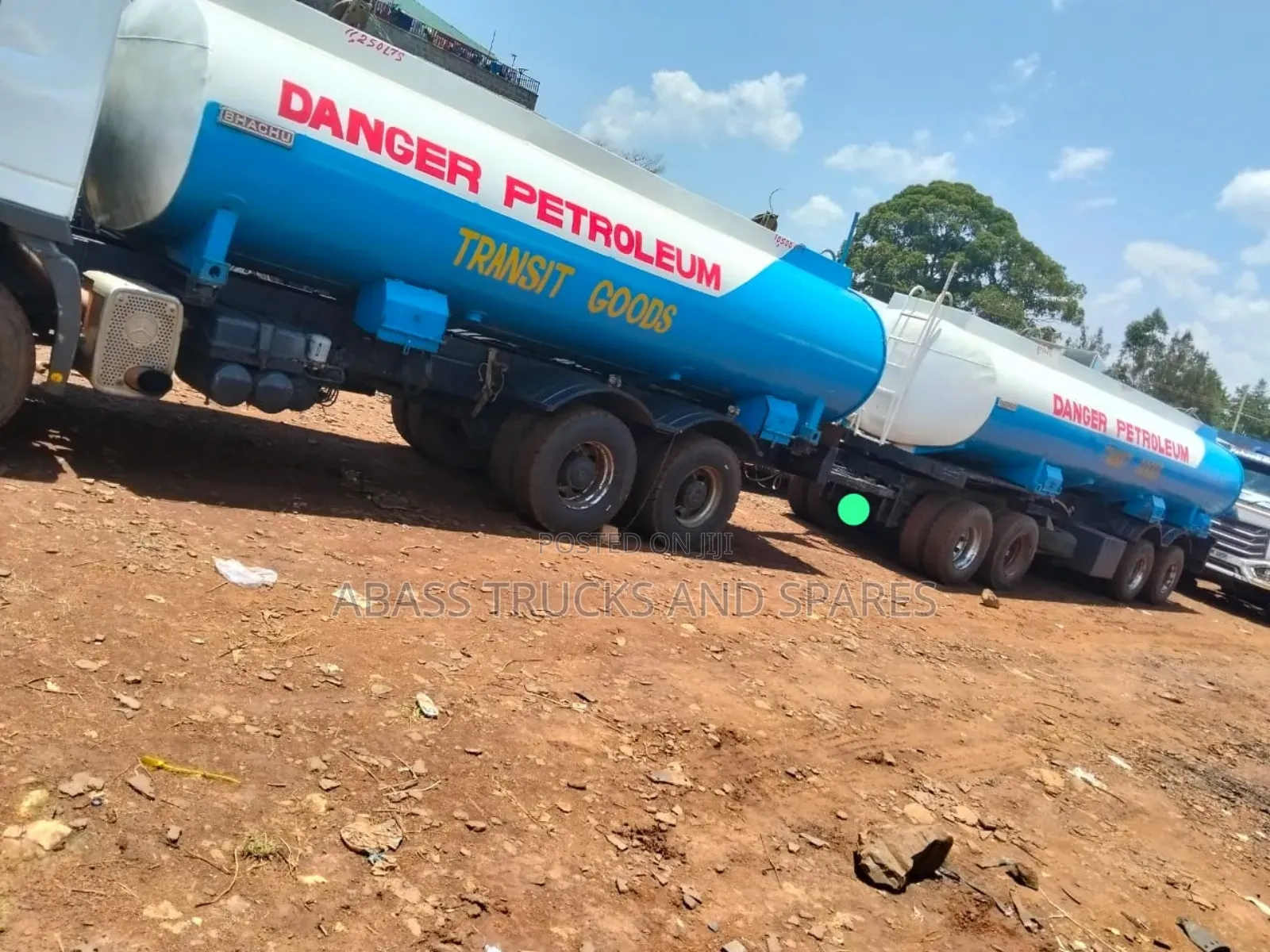 3340 Dtdoboi Local Sevi Wth Tarela Bachu Tank 52thls Perss