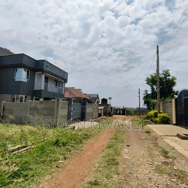50*100 (1/8) Acre Residential Plot on Sale at Ruiru at 6m - thumbnail 5