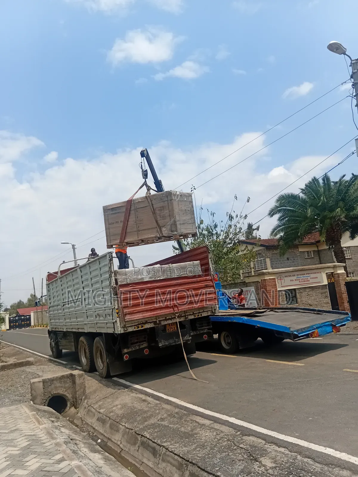 Truck With Crane Available for Transport/ Lifting Services