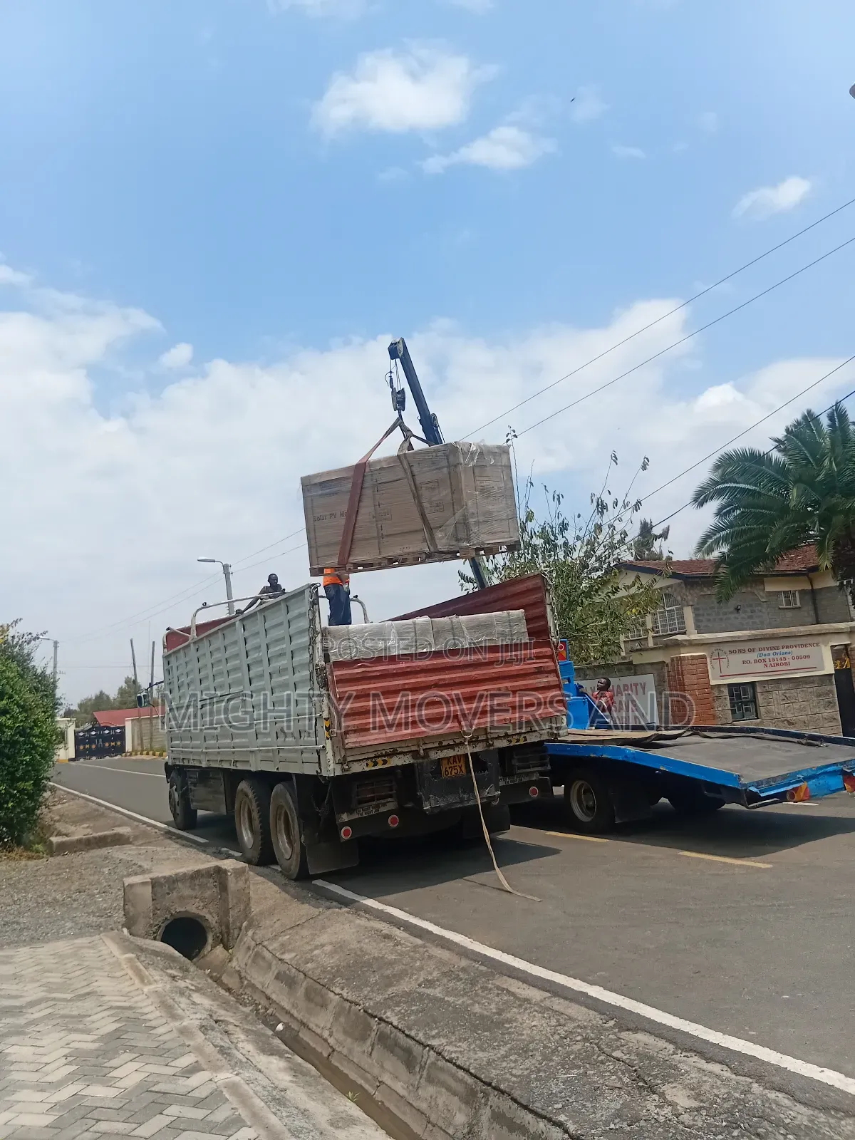 Truck With Crane Available for Transport/ Lifting Services