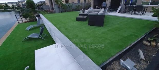 Low Maintenance Artificial Grass Carpet for Home Decor - main view