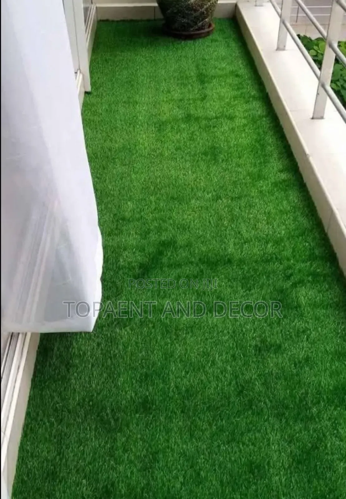 Weather Resistant Artificial Grass Carpet