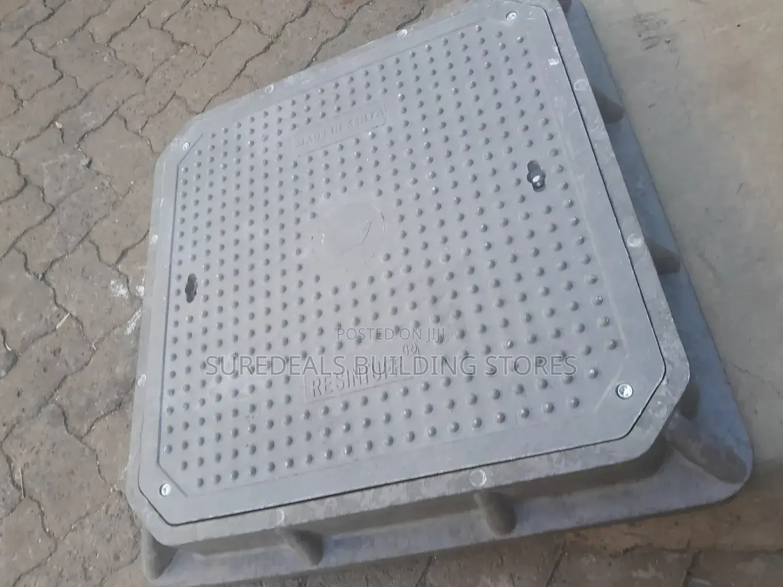 600mm by 600mm Fibre Manhole Cover