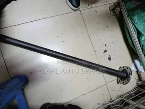 Axle Isuzu 4.3 Genuine