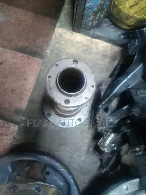 Axle Tail Isuzu 4.3