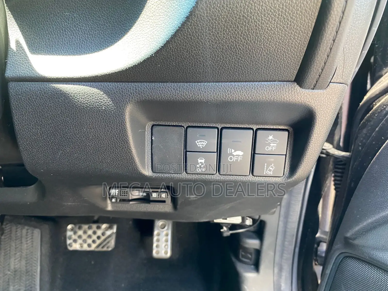 Honda Fit Shuttle 2018 Blue