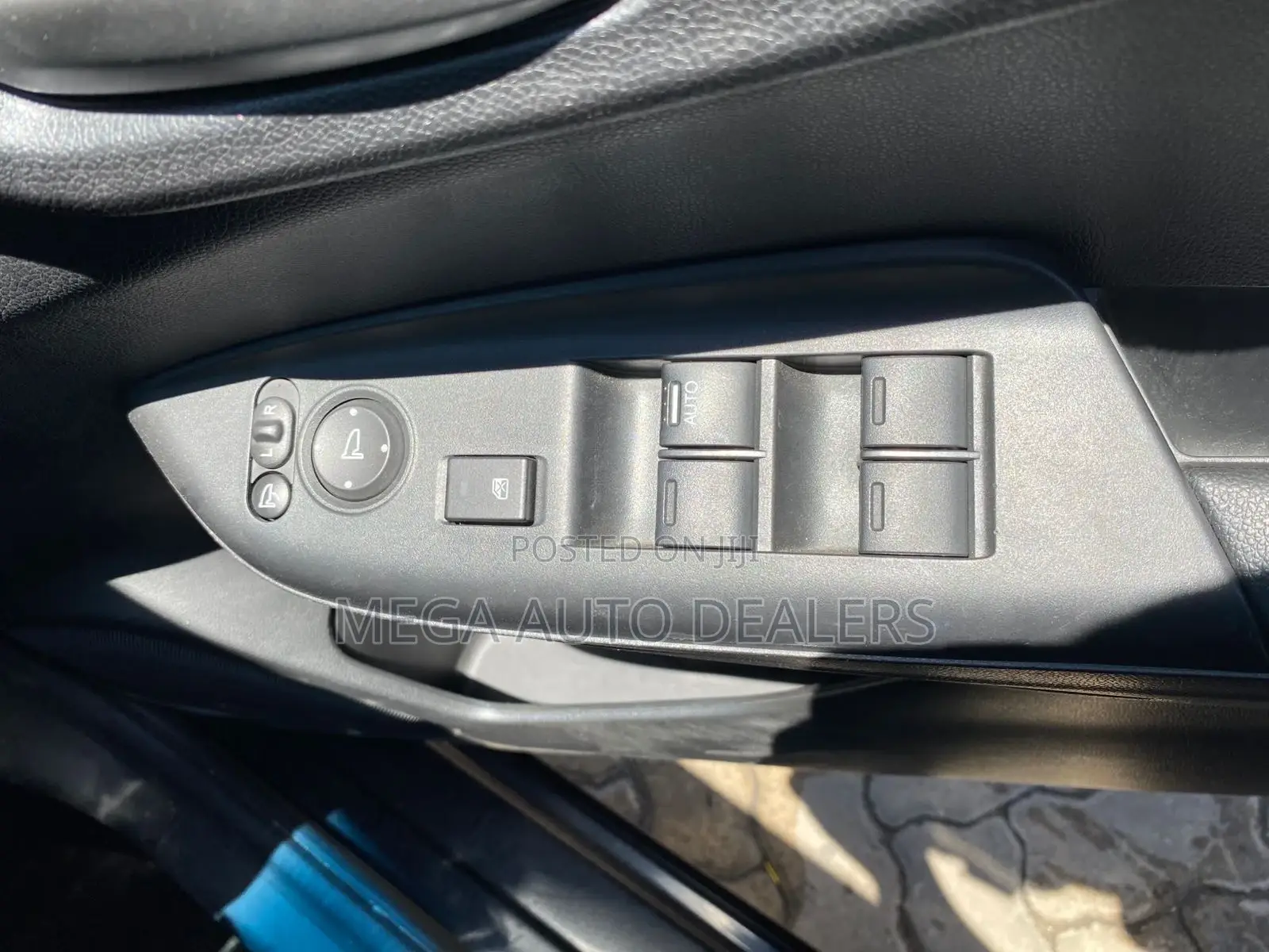 Honda Fit Shuttle 2018 Blue