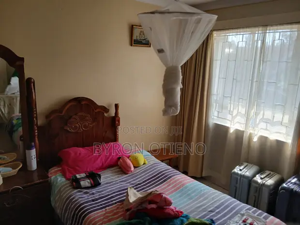4bdrm Maisonette in Miller Esatet -, South B for sale