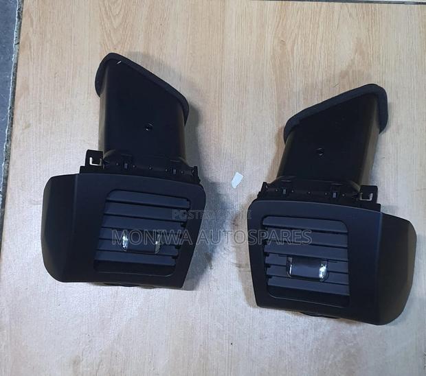 Side Vent Prado 150