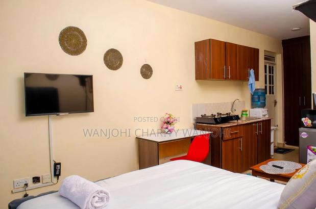 Charming Studio Airbnb in South B - thumbnail 6