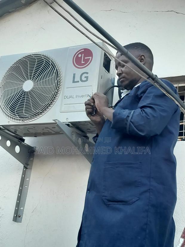 Technician Air Conditioning - thumbnail 2