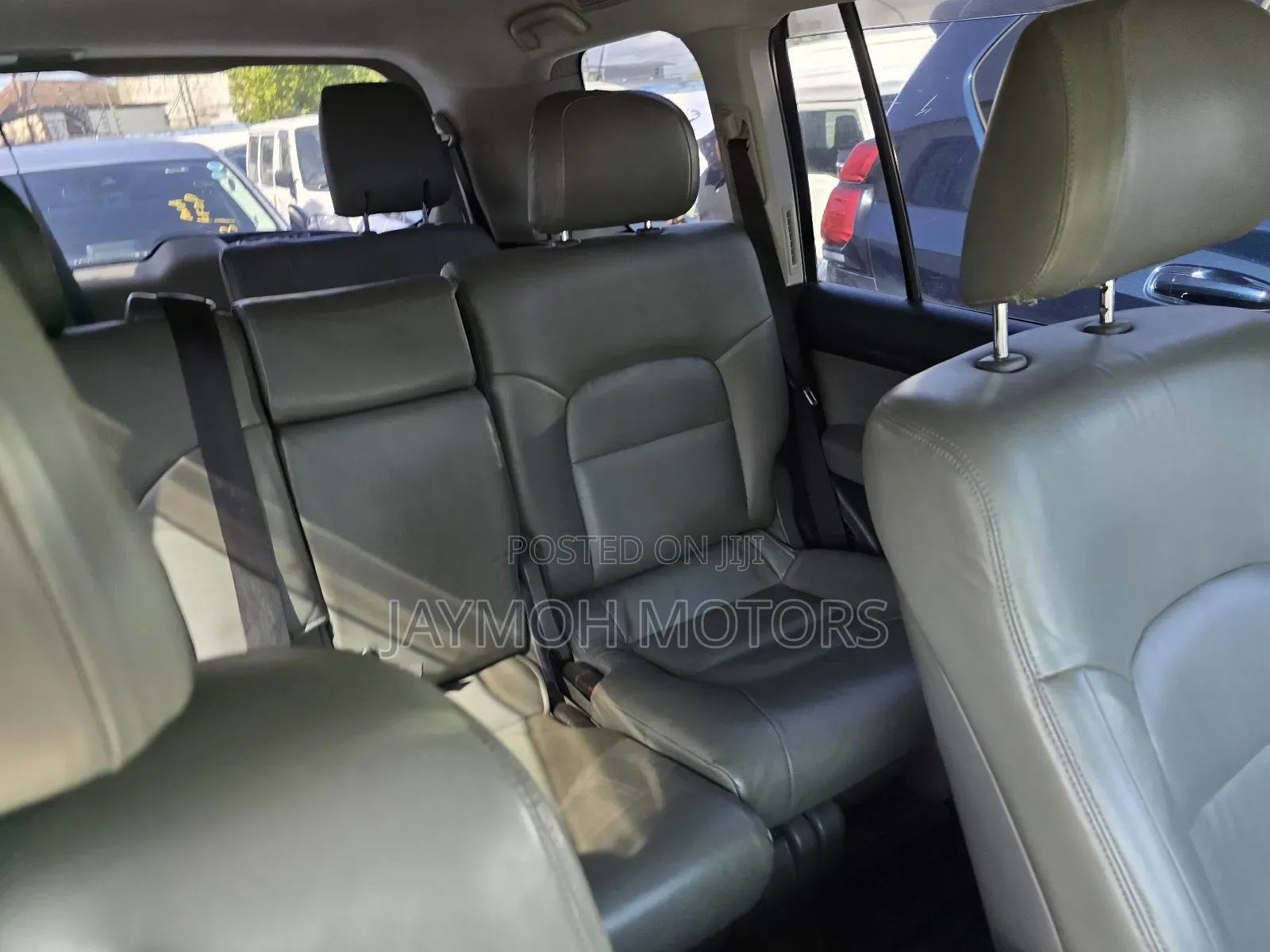 Toyota Land Cruiser 2013 Silver