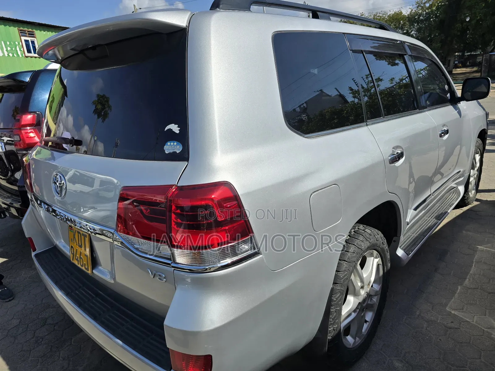 Toyota Land Cruiser 2013 Silver